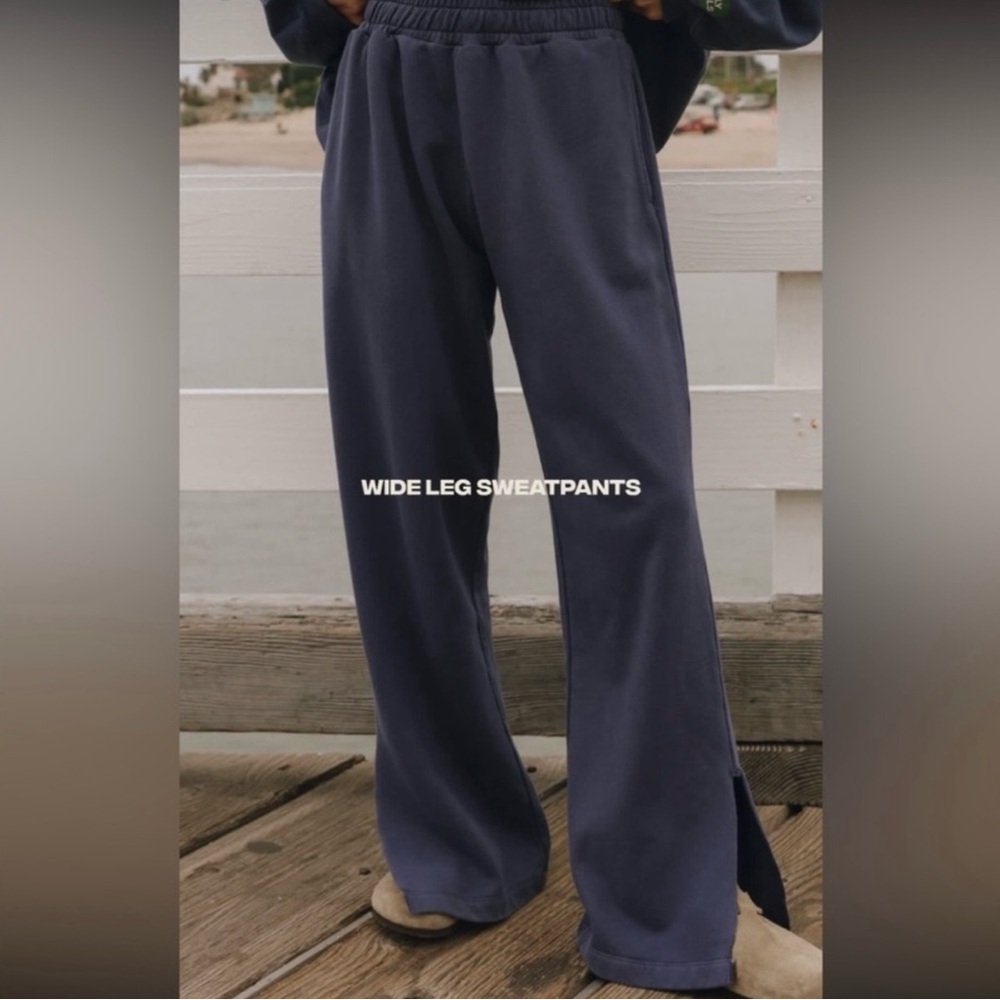 Daily Drills Wide-Leg Sweatpants in Navy